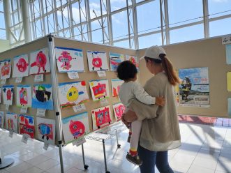 『消防車両絵画展】